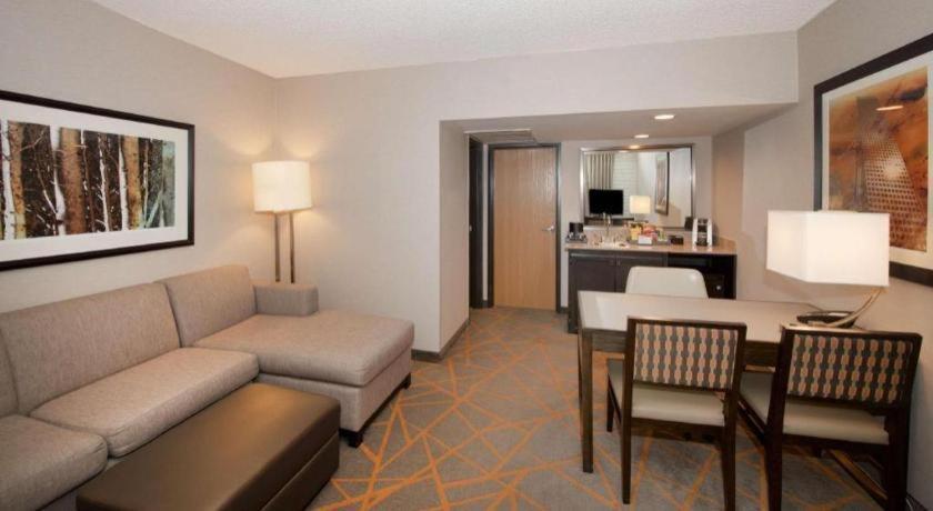 Embassy By Hilton Tech Center North Hotel Denver
